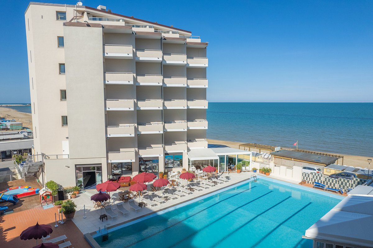 PESARO Hotel Nettuno | MARCHE