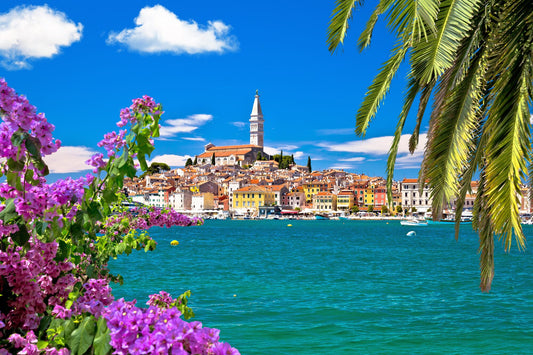 Tour TESORI DI PIETRA E MARE, tra Borghi Storici e Relax